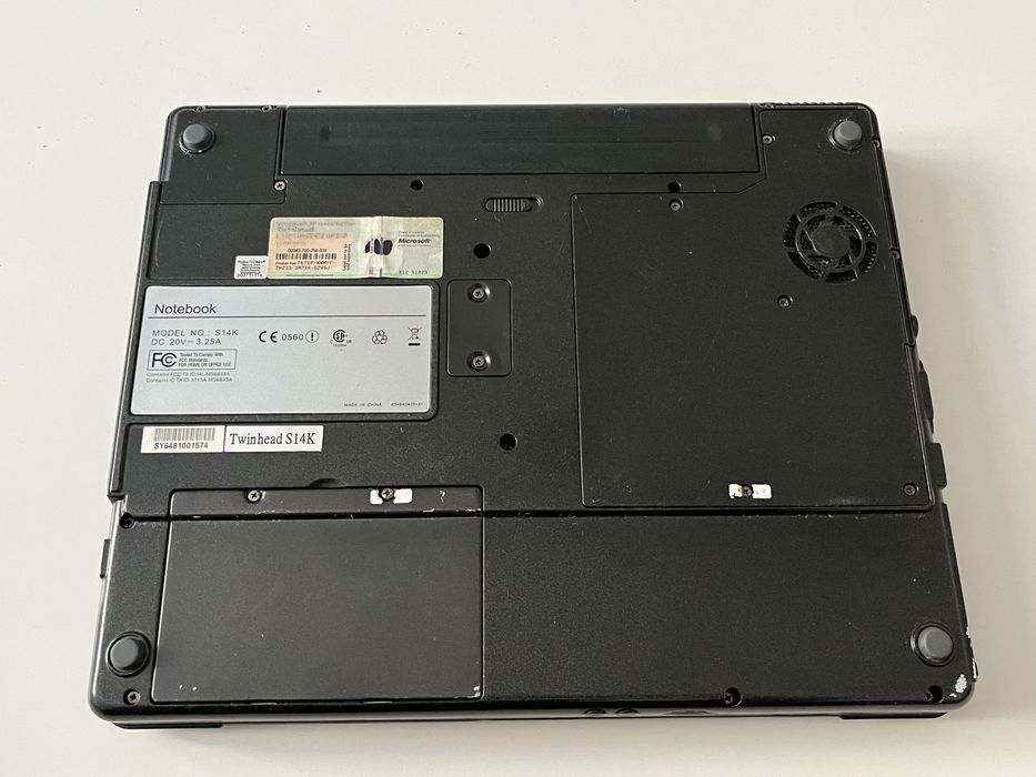 Laptop Durabook S14K Twinhead - AMD Turion64