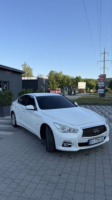 Продам Infiniti Q50