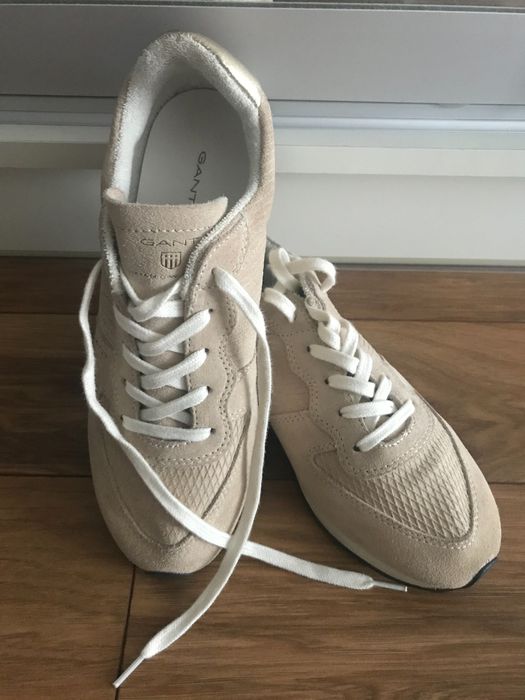 Buty GANT r.38 bezowe.