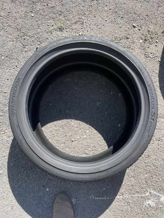 245/35 R19 Hankook / 4шт./ 2023 рік.