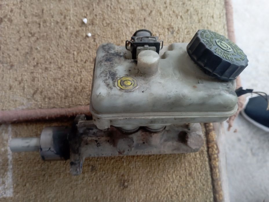 Гтц головний тормозний циліндр mercedes vito 638