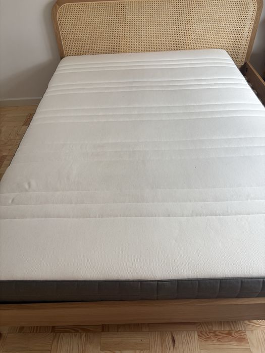 Vendo colchao em bom estado