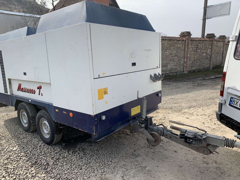 Компрессор винтовой дизельний продам