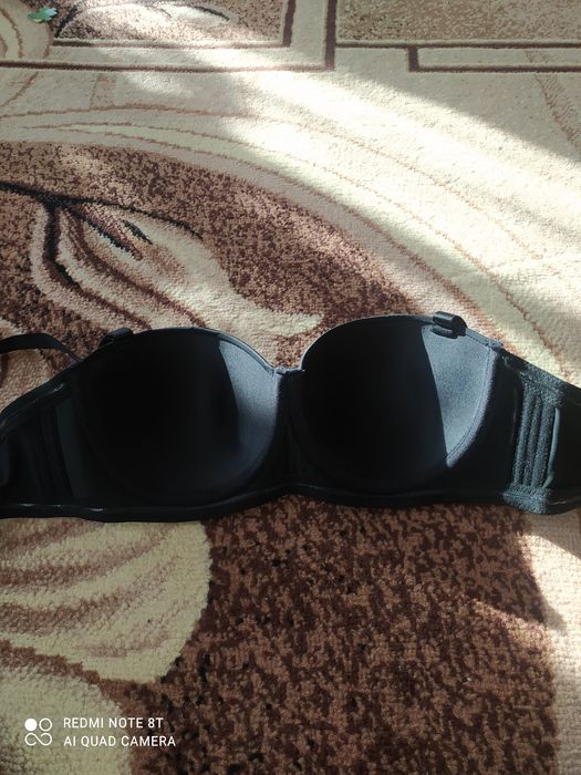 Бюстгальтер без пушапа