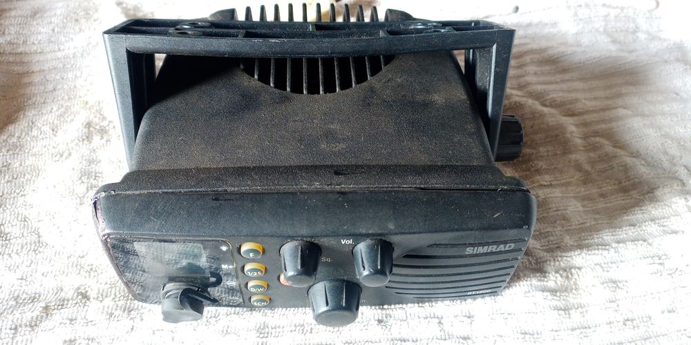 Radiotelefon morski simrad, radiostacja, krutkofalówka