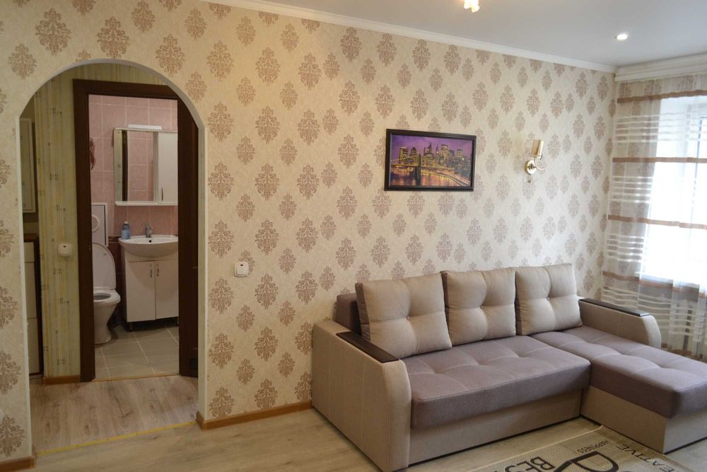 2-комнатная квартира в парковой зоне , рядом военная часть!