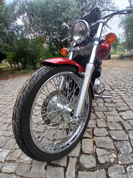 Mota honda shadow spirit
