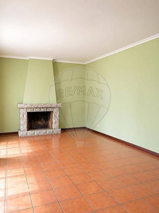 Moradia T2 para arrendamento