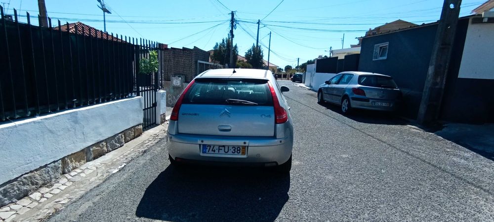Carro a venda . Negociável