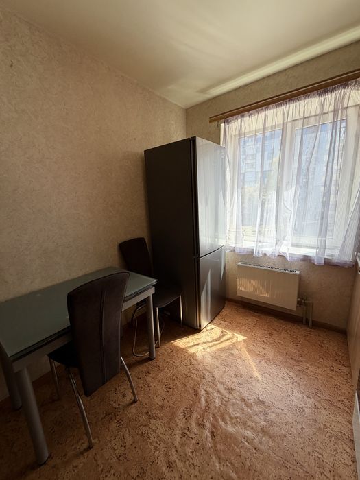 Продається затишна 2-кімнатна квартира в м. Синельникове!