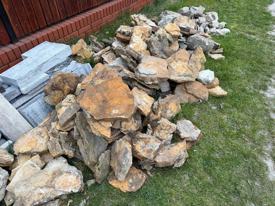 Piaskowiec z demontażu