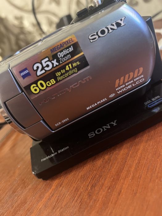продам камеру Sony DCR-SR 82 E