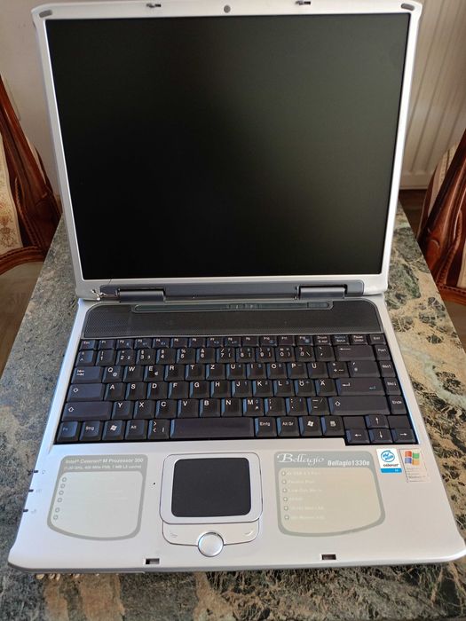 3 Laptopy MSI, HP, Bellagio