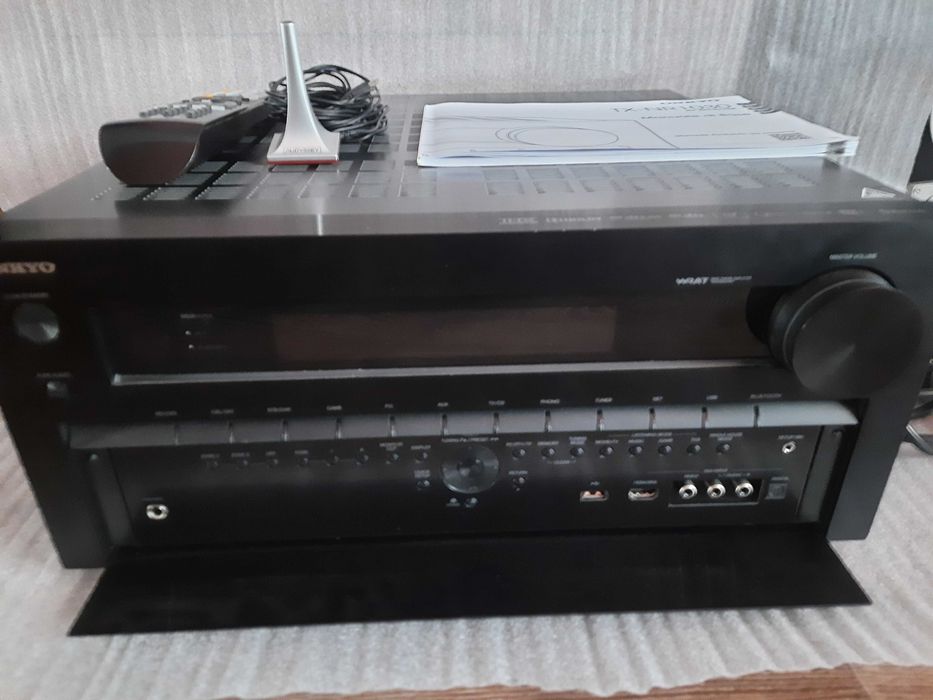 9.2-канальный AV-ресивер Onkyo TX-NR1030 Black