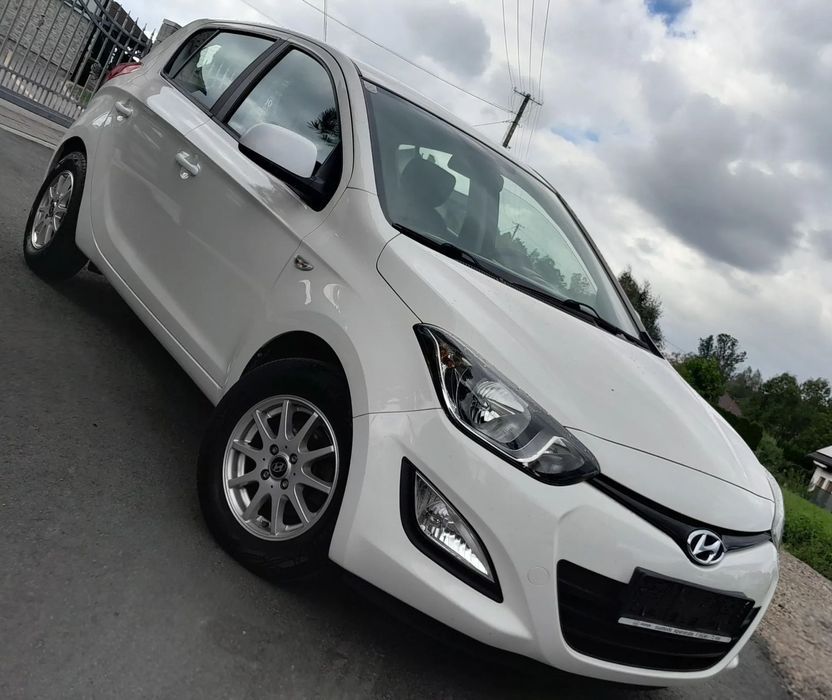 Hyundai i20