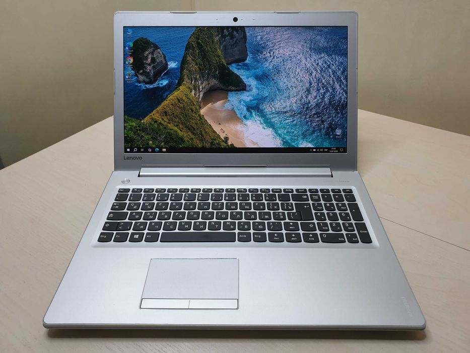 Потужний ноутбук Lenovo /Intel Core i5-7200/NVIDIA GeForce 940MX/Full HD, IPS