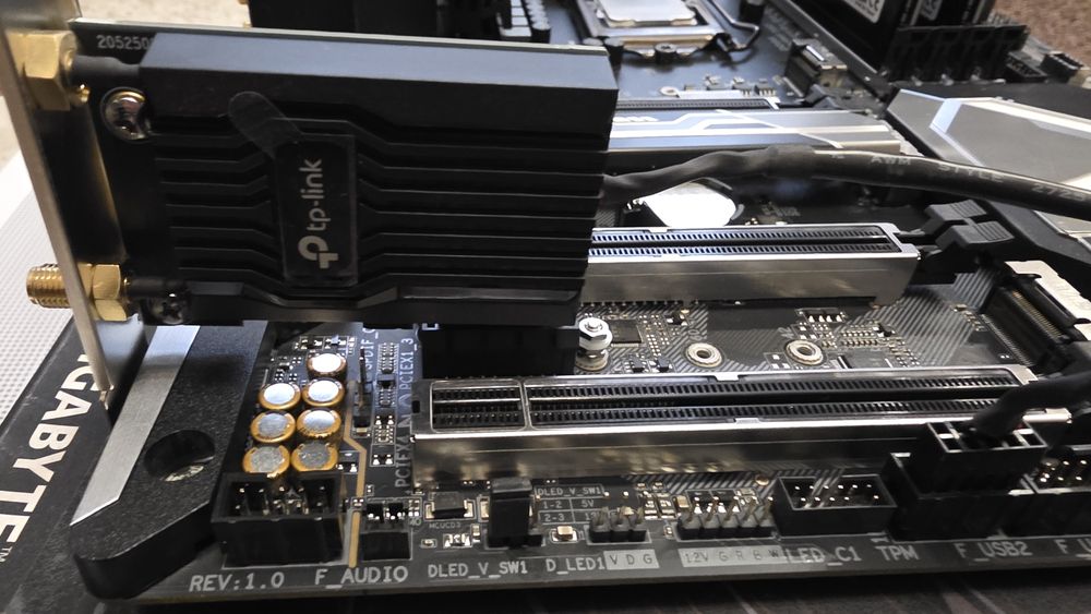 Intel I7 8700k + płyta Gigabyte Z370 AORUS Gaming 7 +  DDR4 2x16 GB