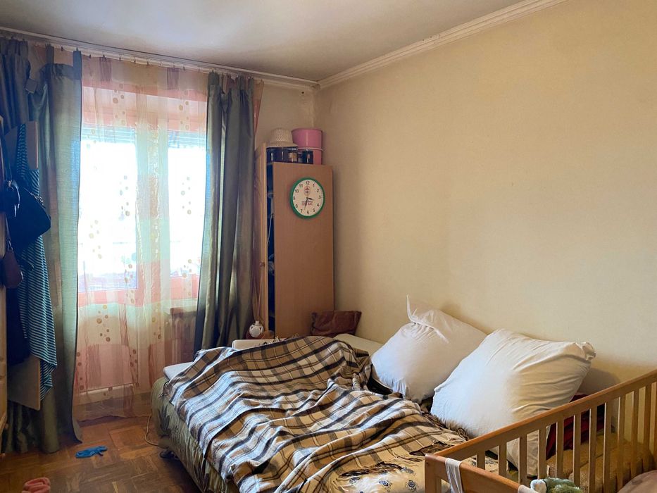 2-кімн. "чешка" по вул. Івасюка ( район Черемош).