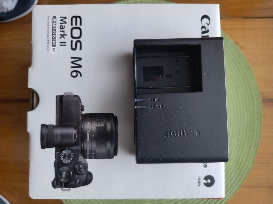 Canon eos m6 Mark II