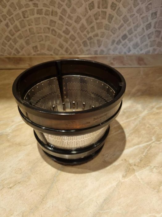 Wyciskarka wolnoobrotowa MIDEA używana