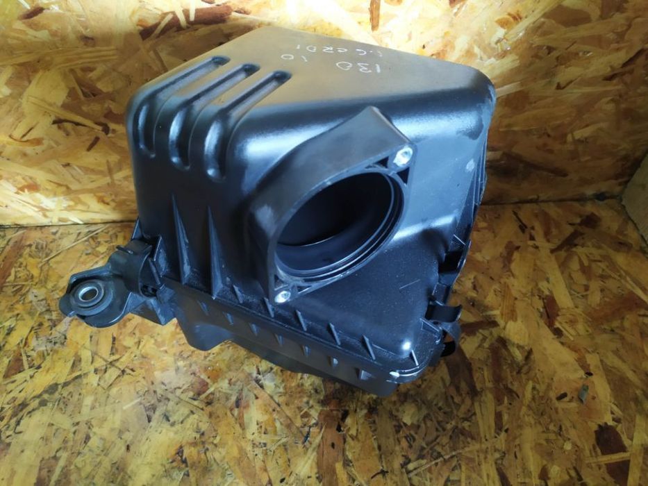 CAIXA DO FILTRO AR HYUNDAI I30 KIA CEED 1.6CRDI 28110-1H250