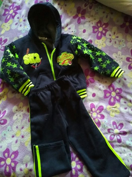 Продается теплый костюм