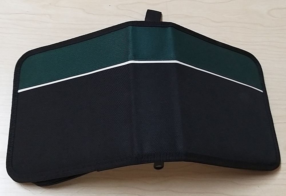 Porta CD's ou DVD's.