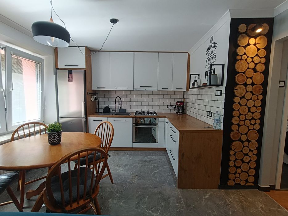 Mieszkanie – Krosno, Śródmieście - Widok 2