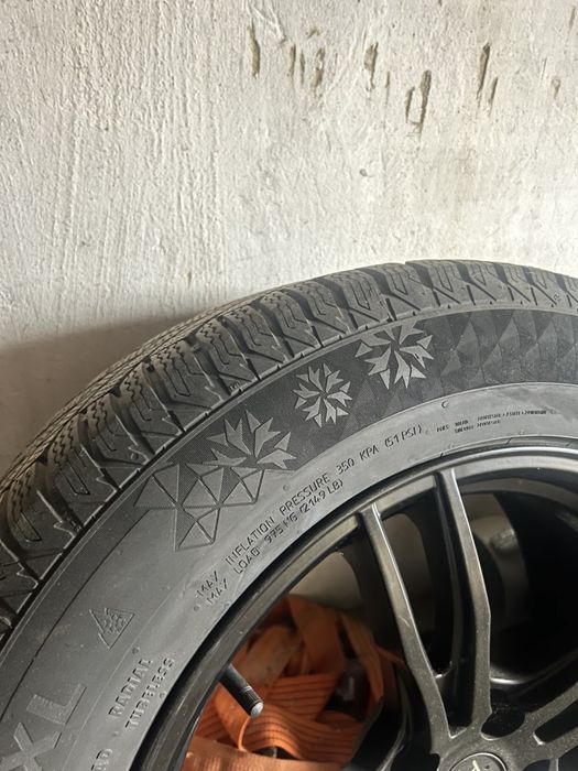 Continental Viking Contact 7, 235/60 R18 T XL