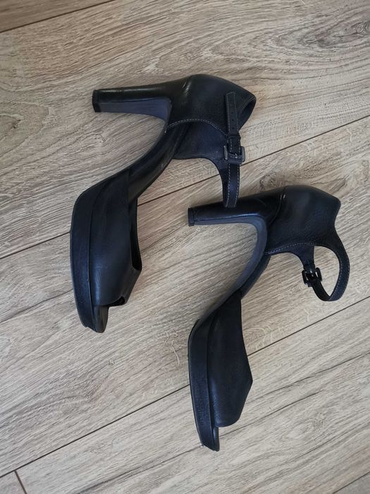 Sandały ecco 40, czarne, obcas, wkł. 26 cm
