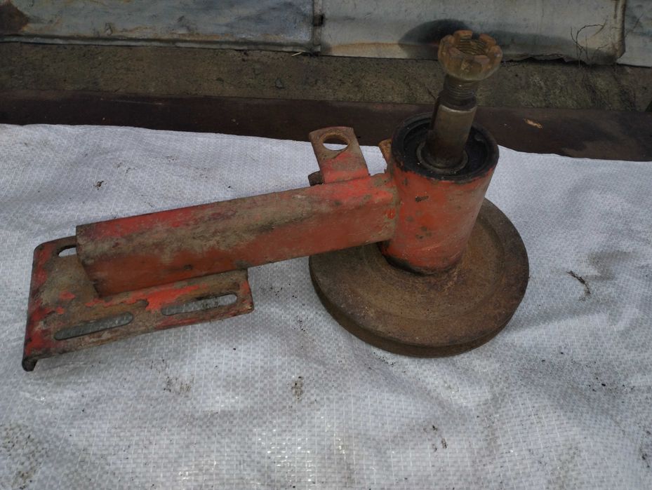 Хозинвентарь Корпус подшипников 180306 двойной+вал (Груз Т-74 кг 1500