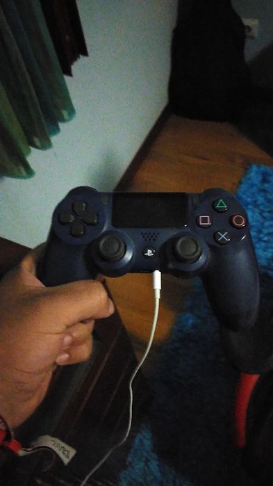 PS4 Slim 1 TB, like new, no risk whatsoever, and fully functional64563977547394121