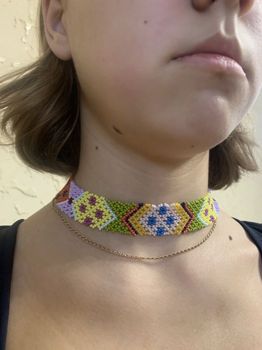 Гердан з бісеру, чокери