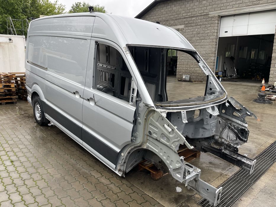 Бочина права середня база Volkswagen Crafter 2 MAN TGE 2016+