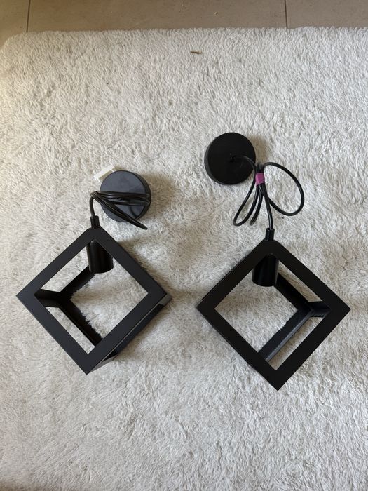 2 lampy wiszące Castorama Sweden geometryczna kwadrat