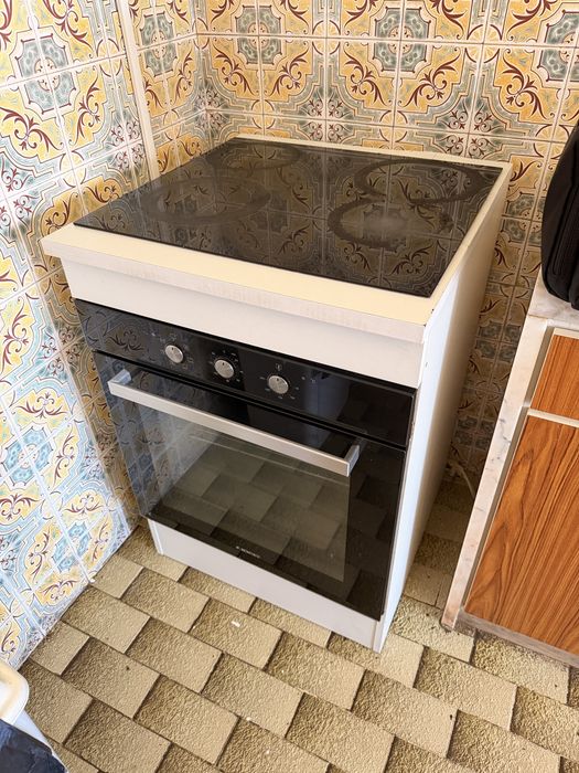 Forno e Fogão elétrico da Jocel