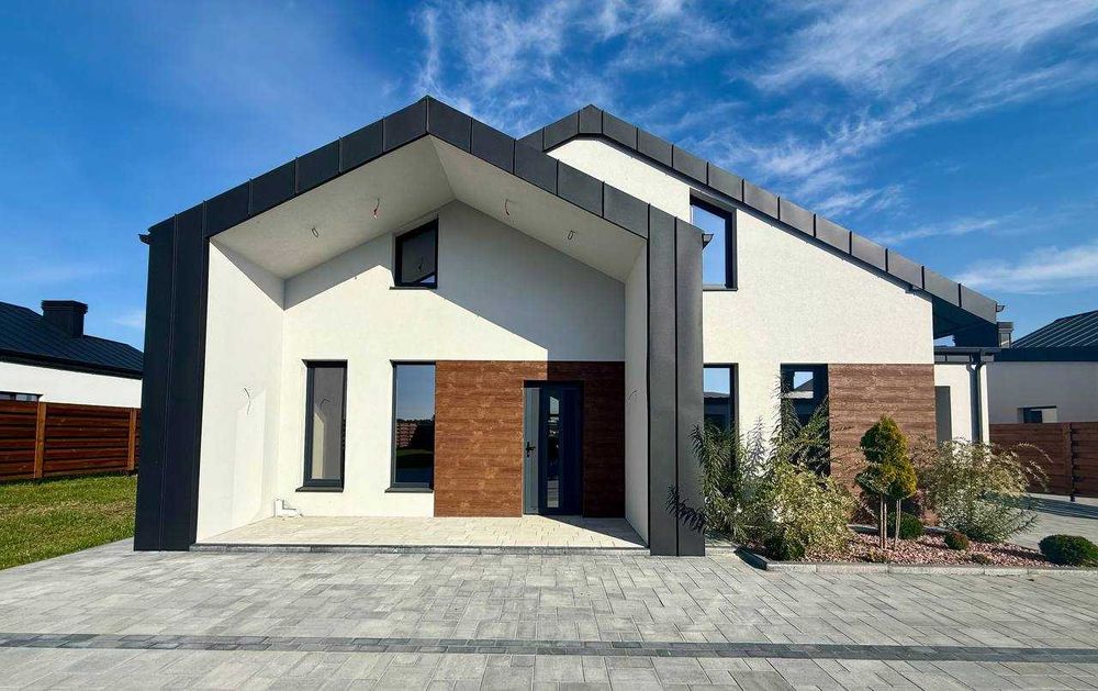 Продаж окремостоячого будинку за Авторинком