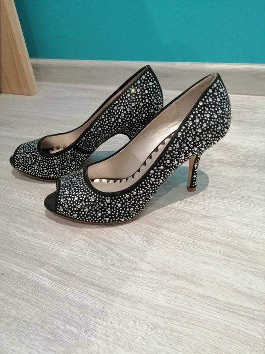 Buty na obcasie :)