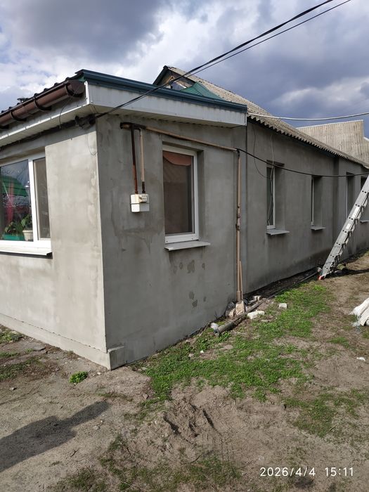 Продам будинок з усими зручностями. можливо по сертифікату. Зміїв.