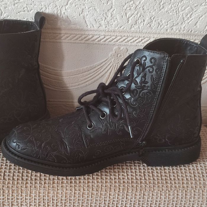 Ботинки женские демисезонные