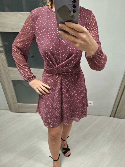 Fioletowa sukienka w kropki rozm M Reserved