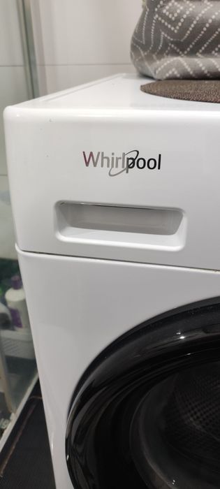 Pralka Whirlpool