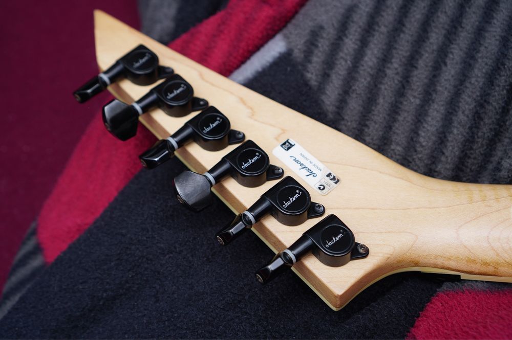 Jackson DKMG dinky Emg Japan gitara