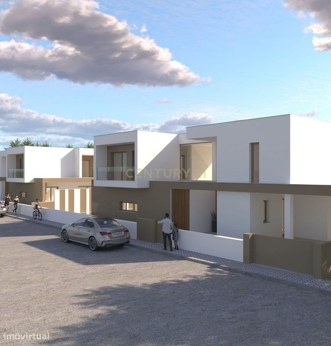 Moradia T3 Aroeira em condominio Homogeneo com acabamentos gama alta