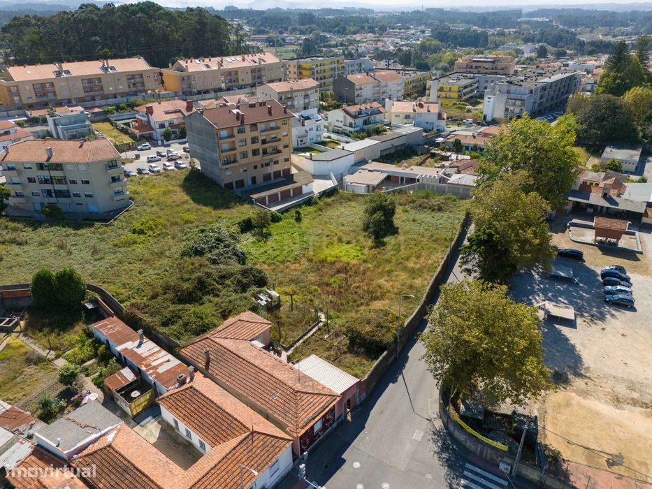 Terreno com casa para investimento