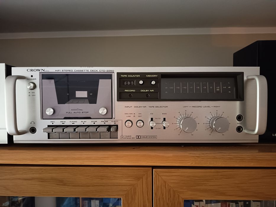Decks de Cassetes & Amplificadores
