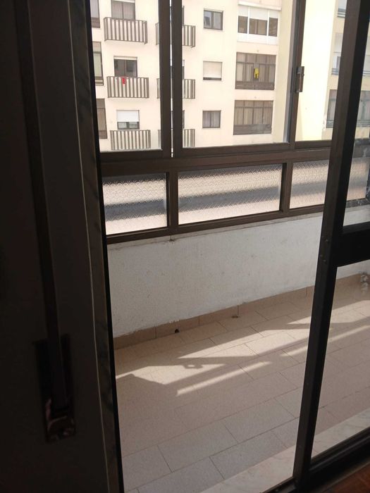 Quarto para alugar em Amora