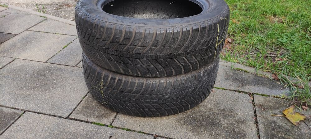 Opony zimowe z 2018r 5mm 195/55/16 Nexen N