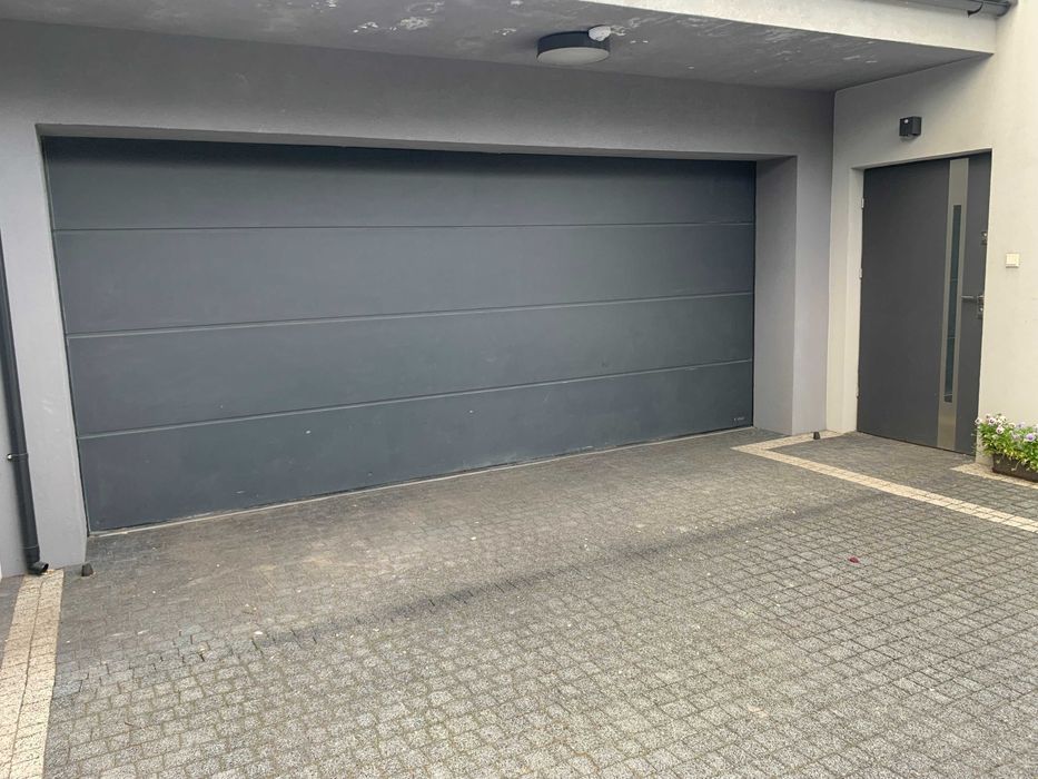 Brama garażowa segmentowa