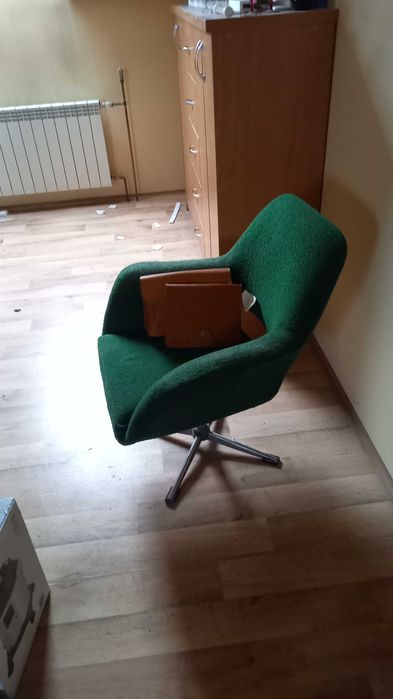 Fotel PRL zielony